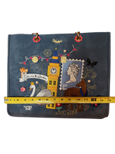 Load image into Gallery viewer, Vendula London Lilibet Loves Lexington Tote