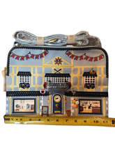 Load image into Gallery viewer, Vendula London Anchor Tavern Bella