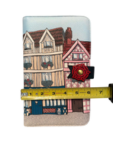 Load image into Gallery viewer, Vendula London Heritage: Tudor Travel Wallet