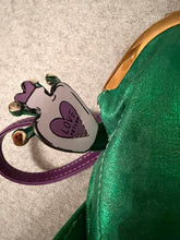 Load image into Gallery viewer, Vendula London Witches Pantry Frog Clip Frame Coin Purse