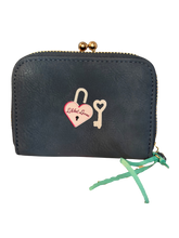 Load image into Gallery viewer, Vendula London Lilibet Loves Zipper Clipper Mini Wallet