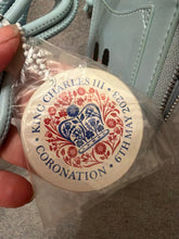 Load image into Gallery viewer, Vendula London Coronation Range: Buckingham Palace Phone Pouch